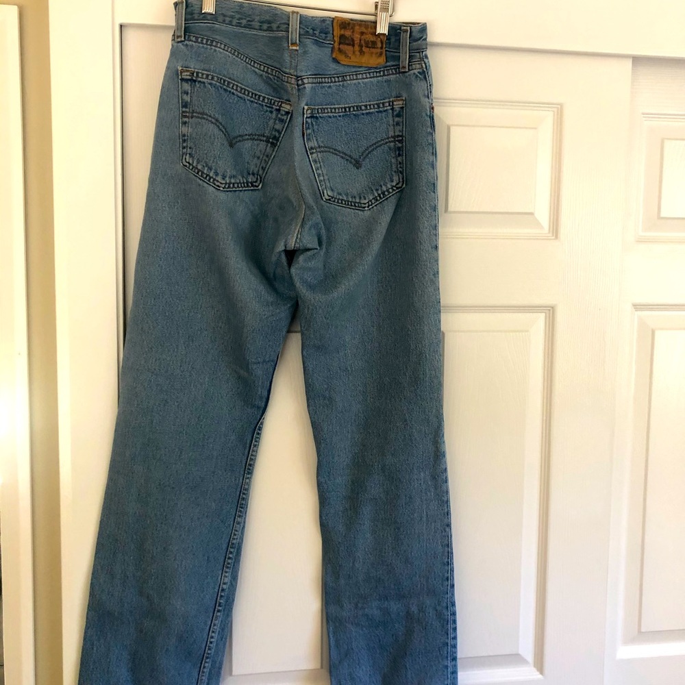 Levi’s straight leg jeans 26/27
